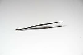tweezers 